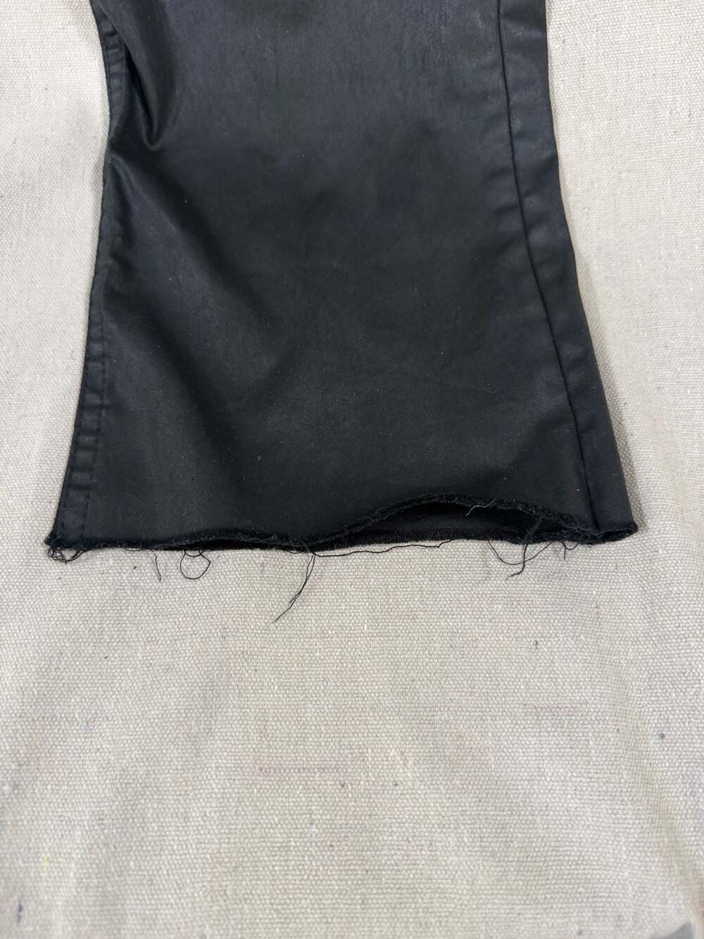 ZARA The Dreed Flare Black Coated Jeans - Picture 5 of 5